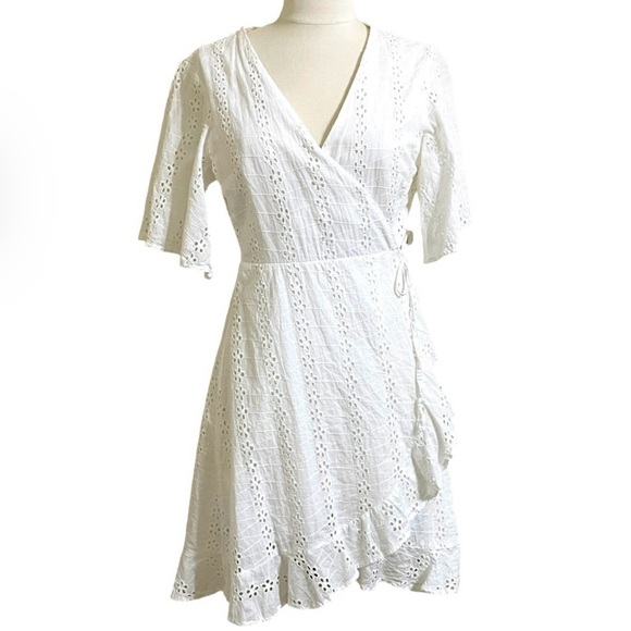 Japna Dresses & Skirts - Japna Womens White Cotton Eyelet Wrap Ruffle Hem Dress Size Medium